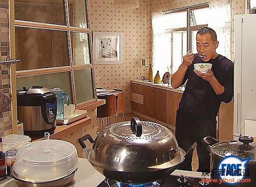 剁肉饼2分多钟没对白